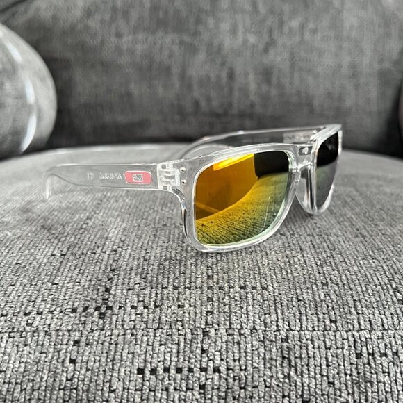 Oakley Holbrook Sunglasses 009102 Reflective Gold Lenses - Picture 4 of 12